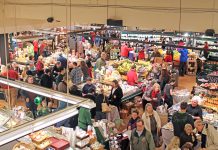 aerial view of shoppers at Bayview for the Holiday Spirit Event
